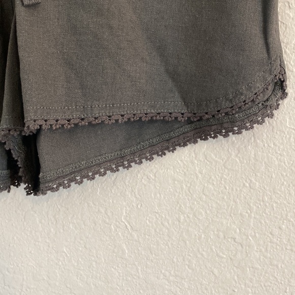 Grey part linen Calslon beluga shorts - Picture 3 of 9